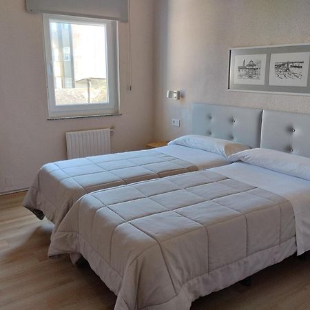 Hotel Ros Mary Ribadeo Dış mekan fotoğraf