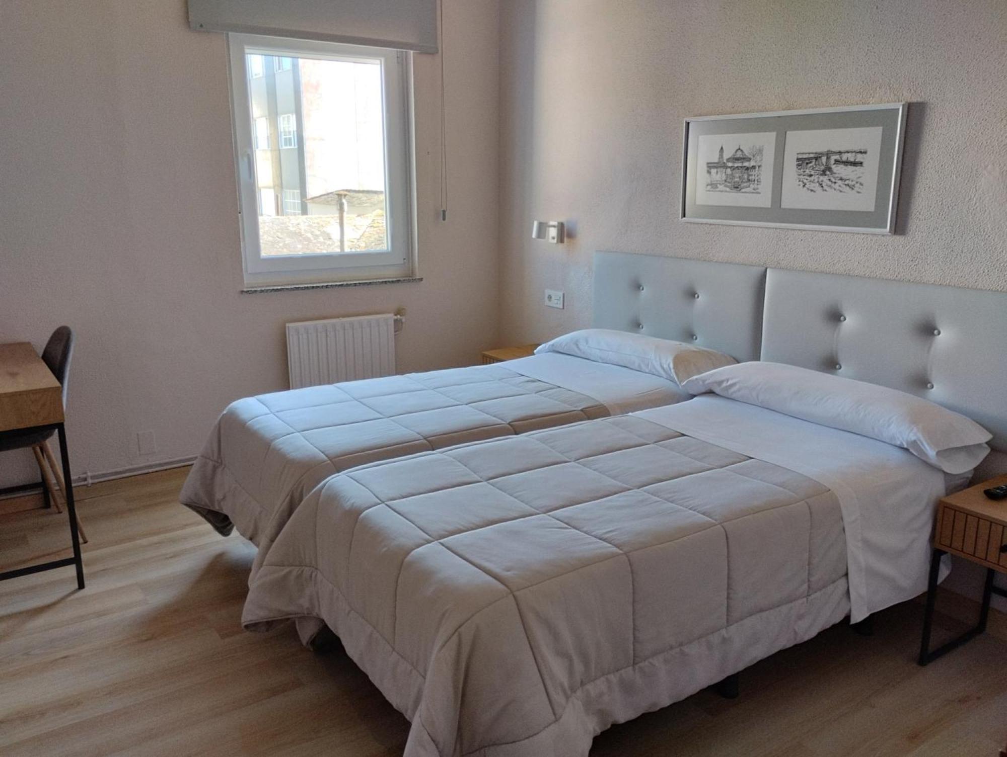 Hotel Ros Mary Ribadeo Dış mekan fotoğraf